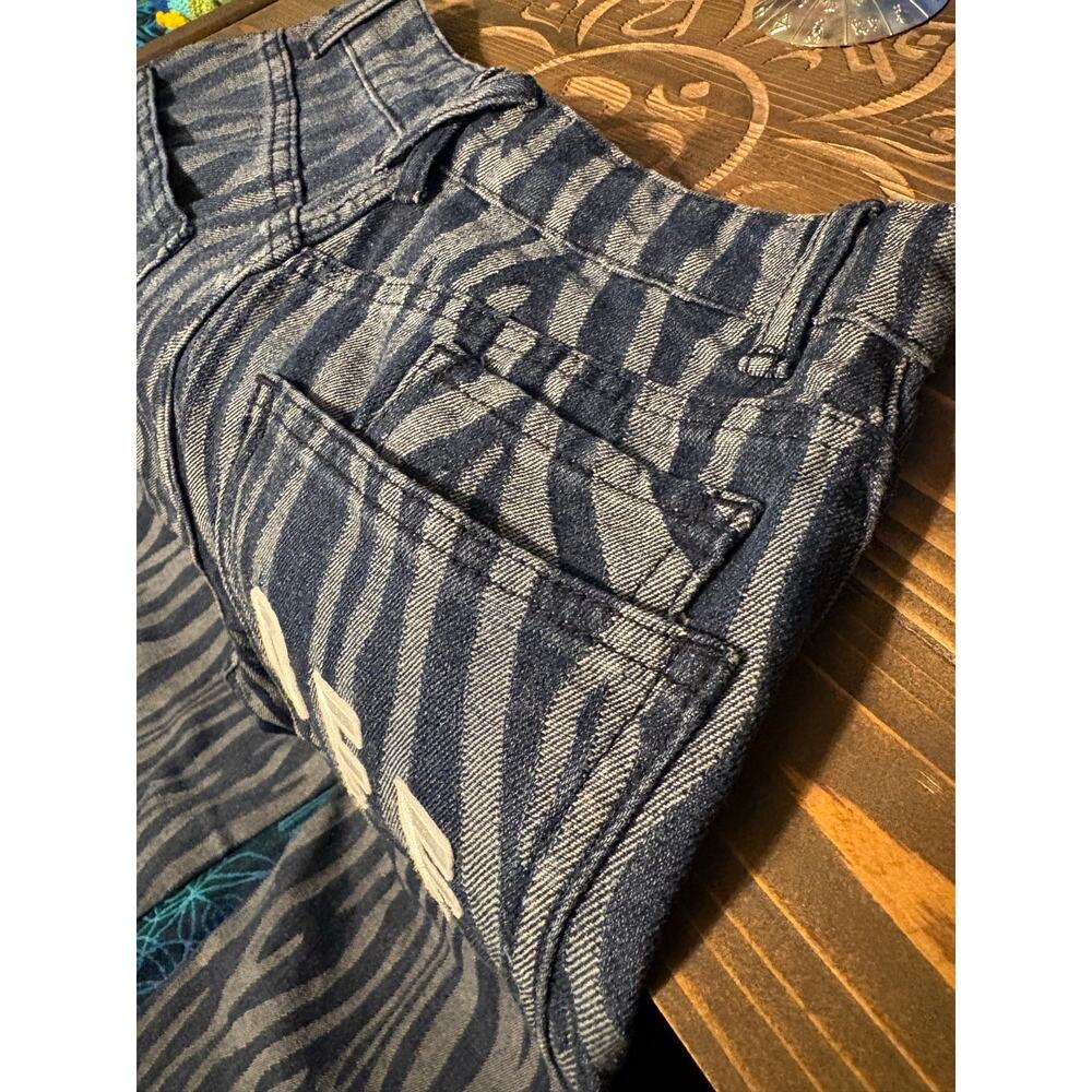 Nasty gal wide leg zebra print jeans - Picture 6 of 8